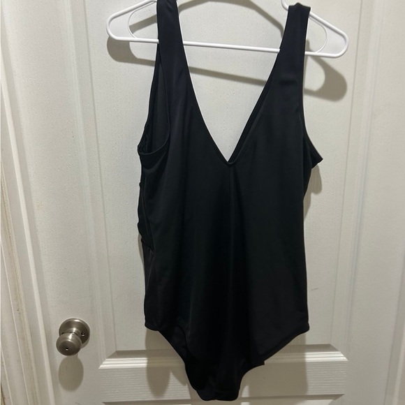 Adore me black bathing suit 3X - Picture 8 of 10